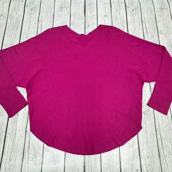 Vila Milano Batwing Sleeve Sweater Size XLg - Picture 4 of 4